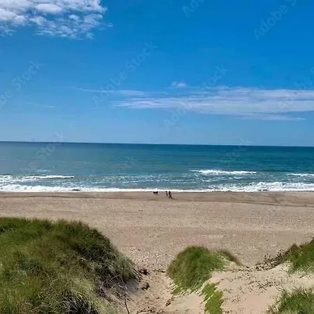 The Fishermans House, An Idyllic Summer هاربور